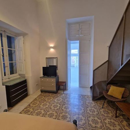 No 60, 2Nd Floor, Centrally Located, Fully Equipped Studio Apt Il-Furjana Exteriér fotografie